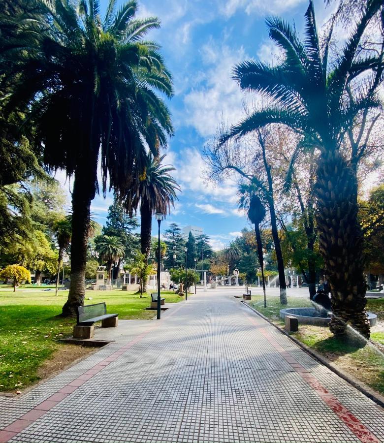 Mendoza Suites 3 -Parking Disponible- Bagian luar foto